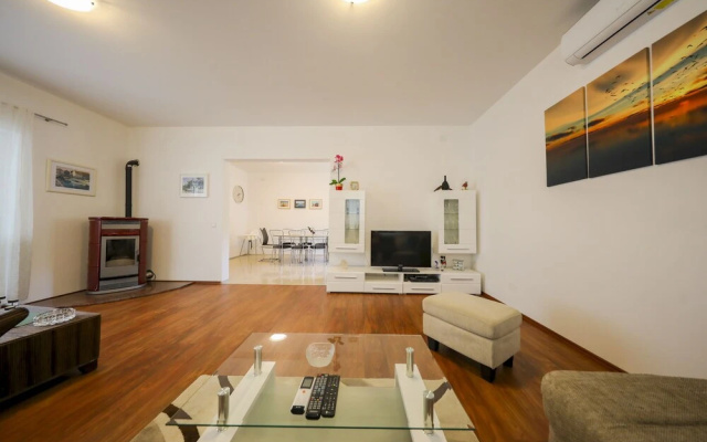 Vila Galeta - Charming Place to Stay