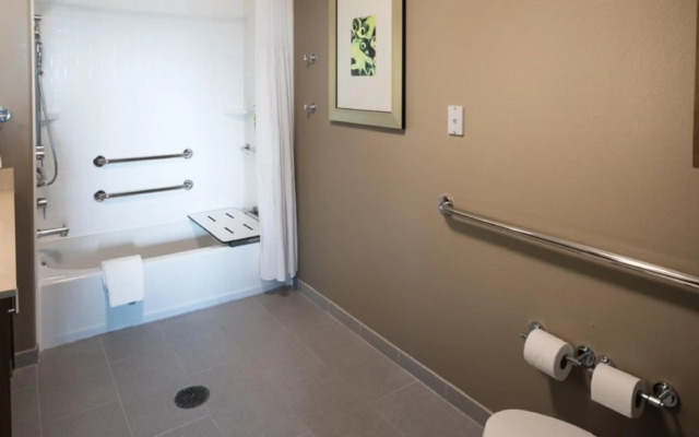 Staybridge Suites Houston East - Baytown by IHG