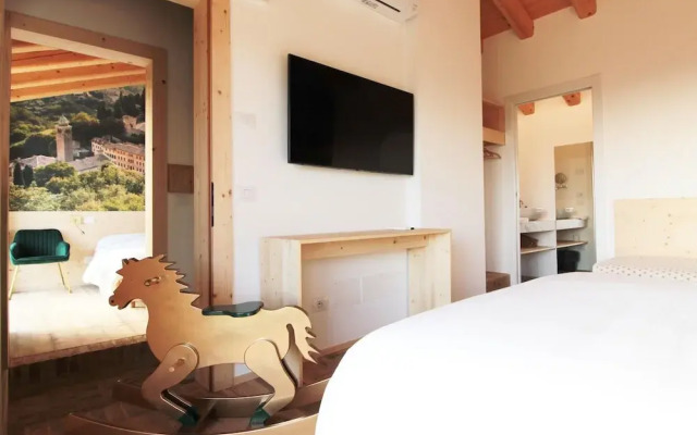 Chalet in Veneto Near Dolomites Ski Slopes