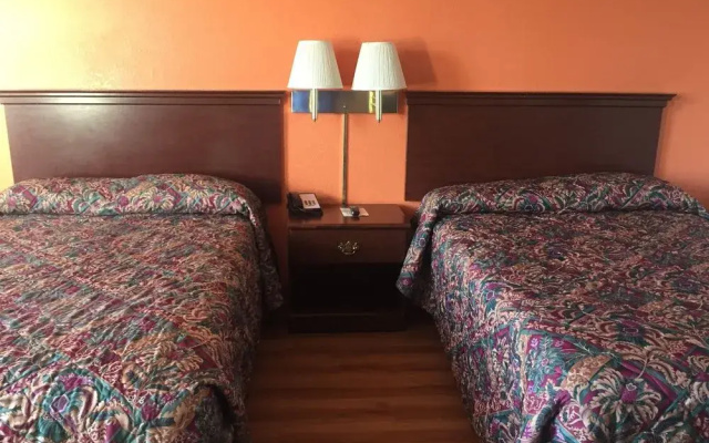 City Studios Inn And Suites