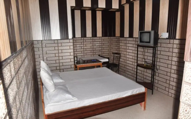 Goroomgo Kaushalya Residency Uttarakhand