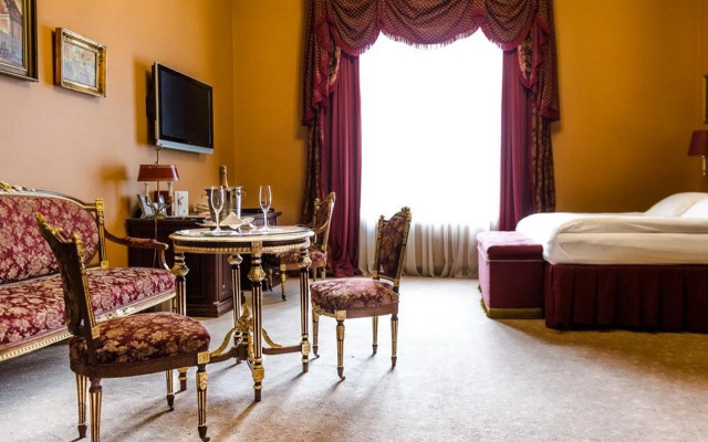Бутик-отель Gallery Park Hotel & SPA, Châteaux & Hôtels Collection