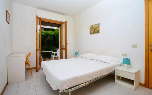 S75 - Sirolo, bilocale con giardino in centro