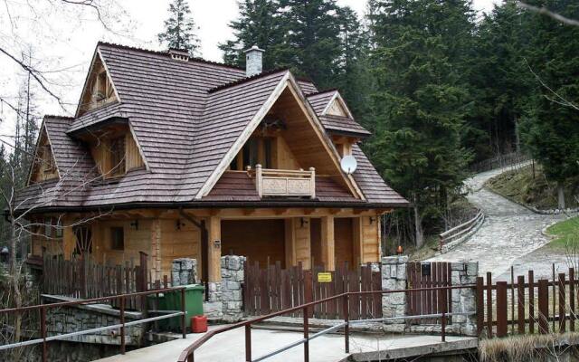 Отель Domek Bachledowka Zakopane Закопане вид на фасад