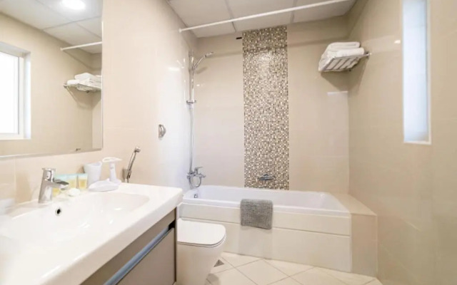 Continental Tower, Dubai Marina - Luton Vacation Homes