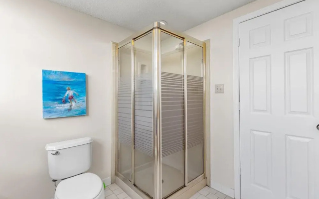 Four Seasons 704w