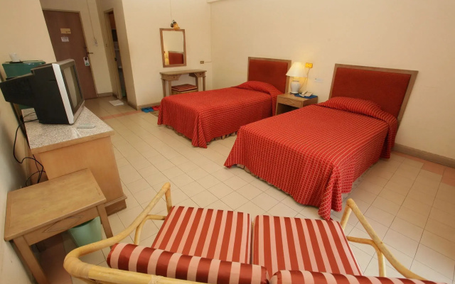 Pin Hotel