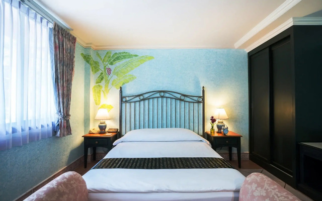 Horseshoe Point Resort