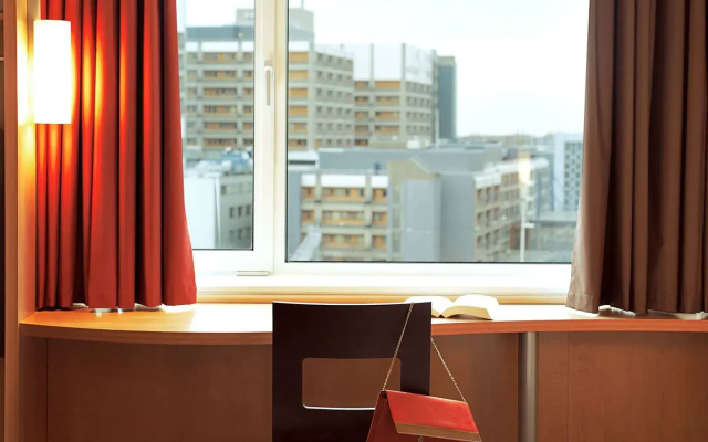 Ibis Birmingham New Street Station Hotel