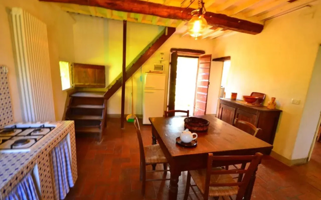 Dreamy Cottage in Trebbio With Swimming Pool