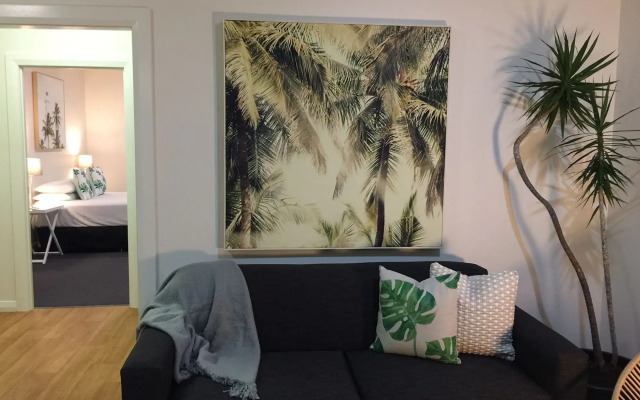 Hibiscus Motel