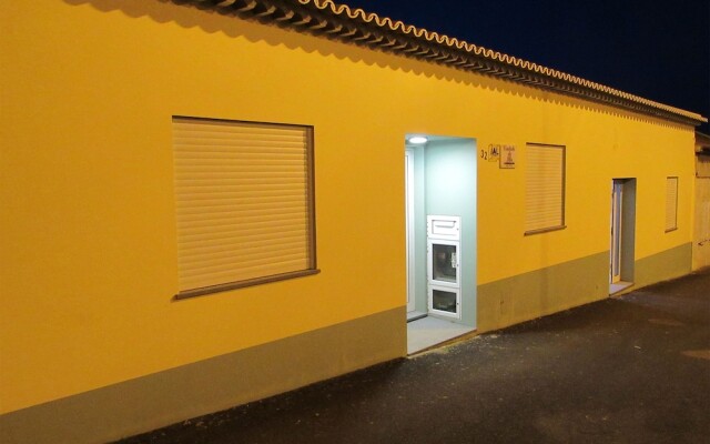Отель Cantinho da Ilha - Guest House вид на фасад