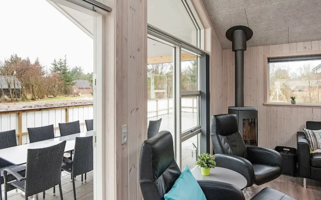 Swanky Holiday Home in Blåvand With Whirlpool