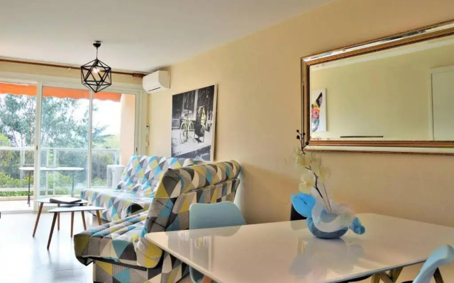 Appartement Le Lavandou, 2 pièces, 4 personnes - FR-1-251-295