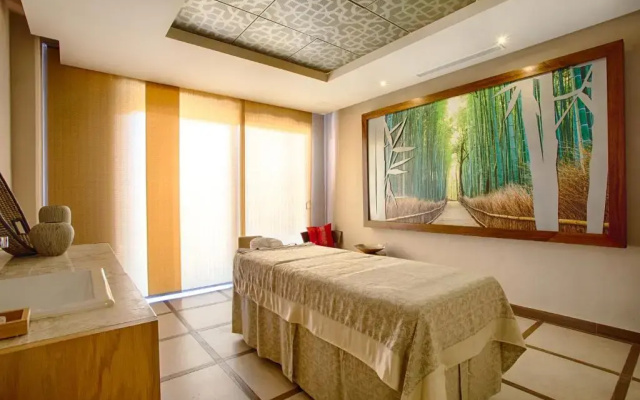 Rancho Sea Side Resort - Adults Only