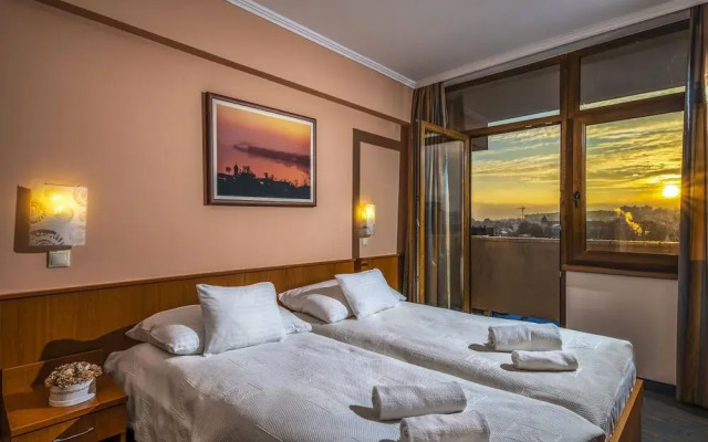 Duna Hotel