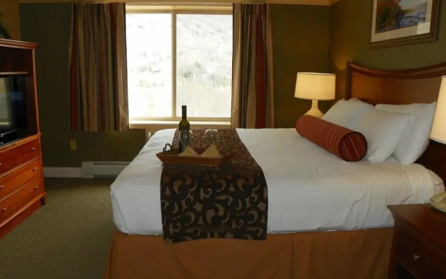 Prime Location - 2 Bedroom Winter Getaway Condo at Pollard Brook Resort Near Loon Mountain - PB Feb 18th-25th, 2ter