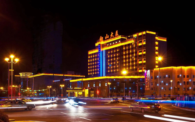 Baishan Hotel