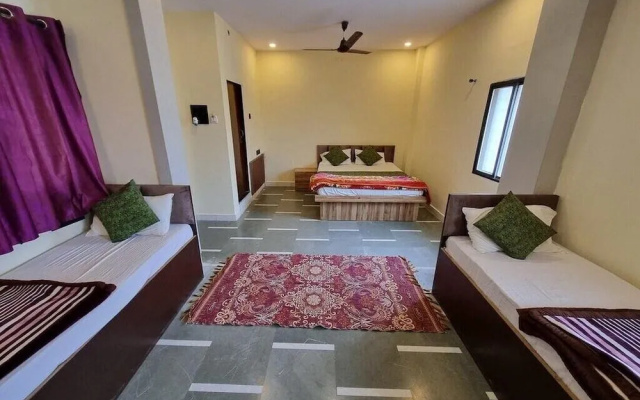 Hotel Shree Shivtam