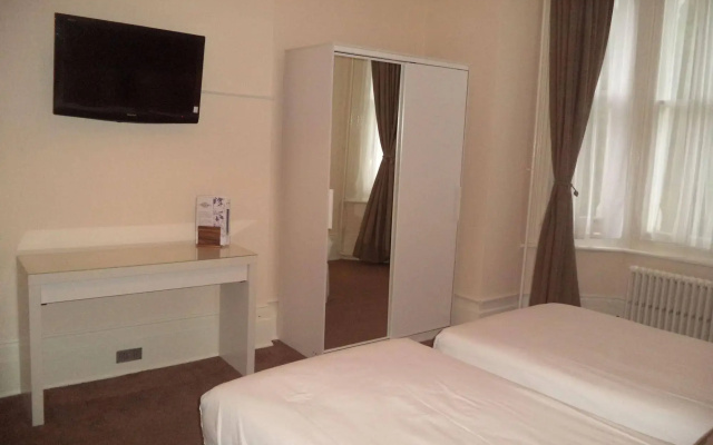 The Courtlands Hotel