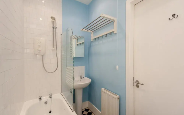 1 Bedroom Home in Old Town Centre