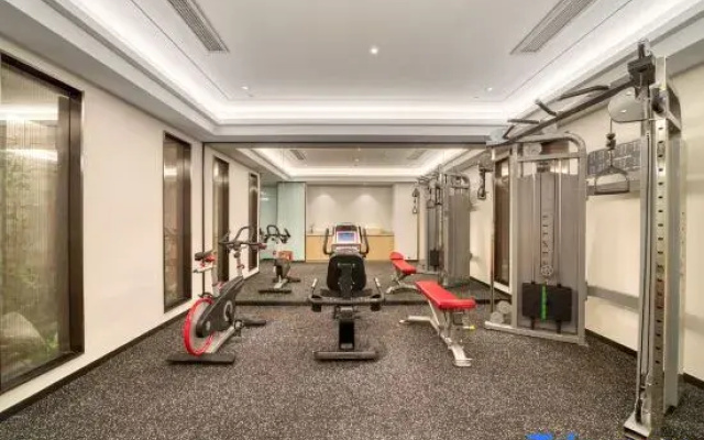 Madison Hotel Ningbo Tianyi Square Xinyuan
