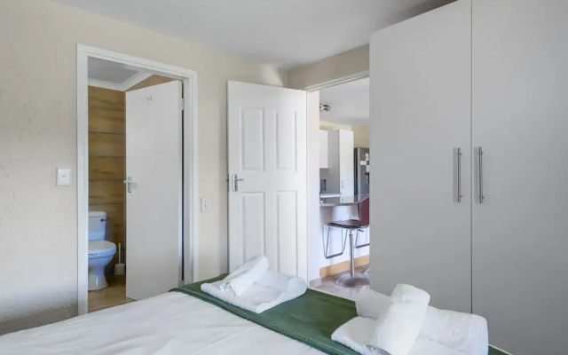 San Lameer Villa Rentals One Bedroom Standard 10417
