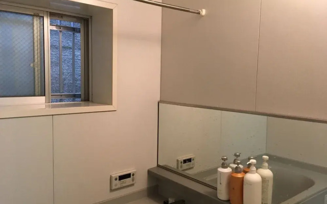 Ts Guest House - Hostel