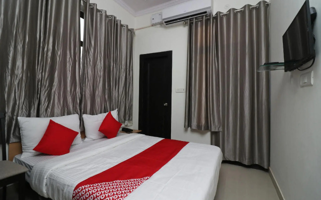 OYO Flagship 30894 Indira Nagar
