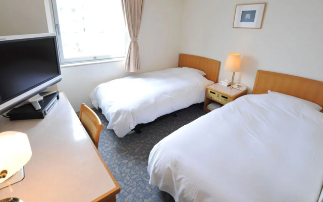 Hotel First Season
