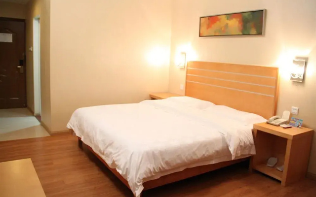 Super 8 Hotel Shenzhen Diwang