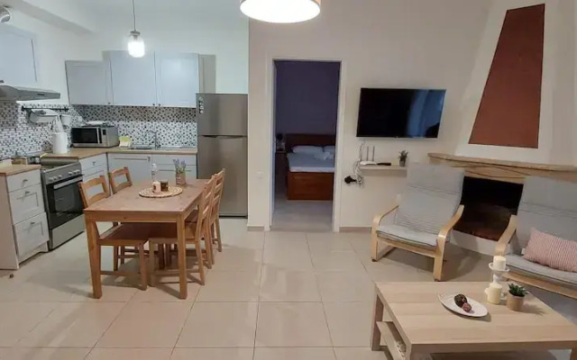 Tupil Cozy Home - Bright Seaview Retreat