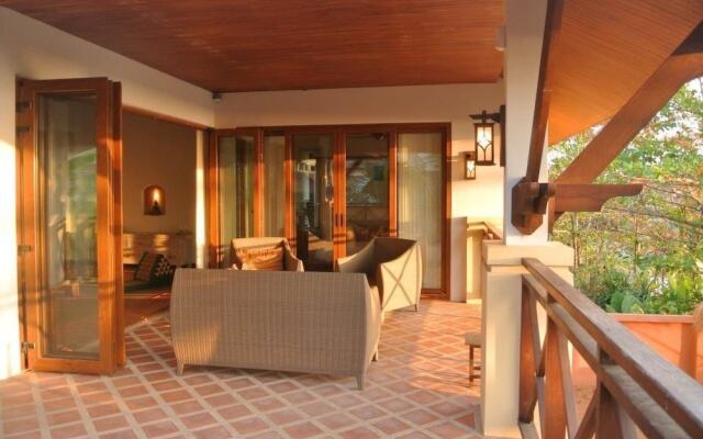 Отель Baan Luang Koh Lanta Ланта балкон