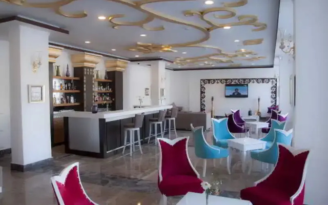 Life Elite Hotel