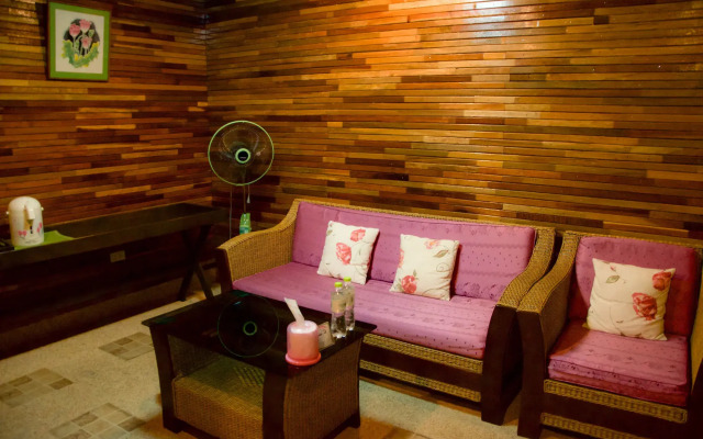 Baan Soontree Resort