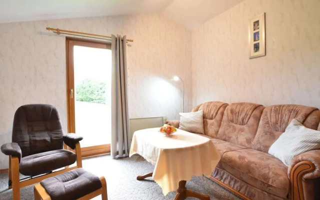 Lovely Bungalow near Sea in Elmenhorst