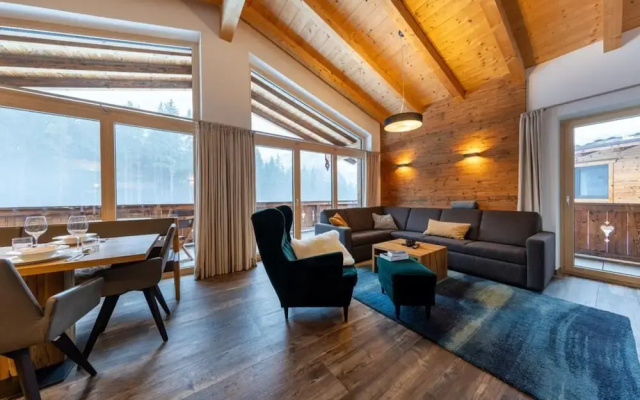 Luxury Chalet with 2 Bathrooms near Small Slope