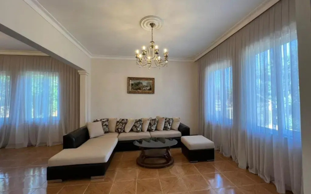 Maia's house