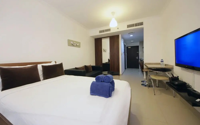 New Arabian Holiday Homes - Goldcrest