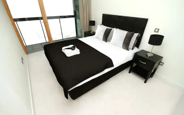 Grand Canal Quay Suite
