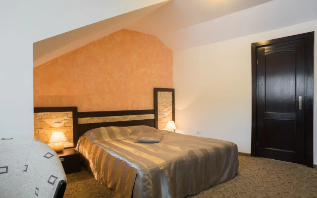 Hotel Bucegi
