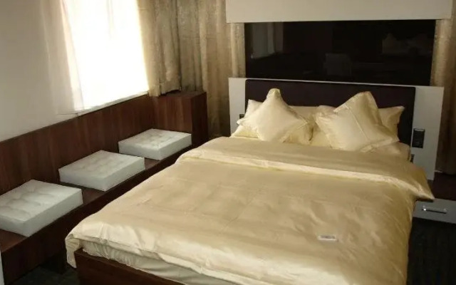 Hotel KATERAIN