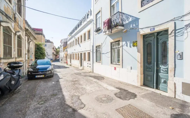 GuestReady - Chic and Vibrant Apt with Stunning Views - Anjos