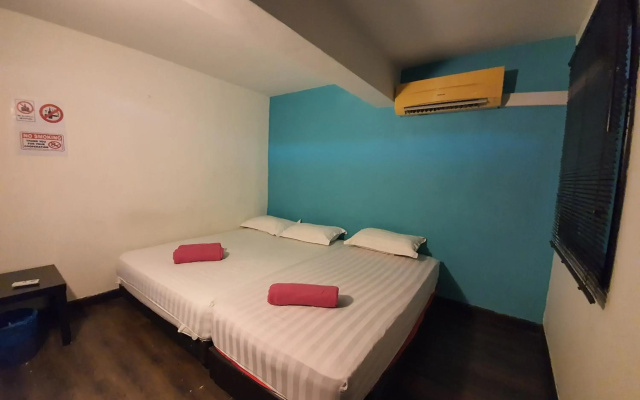 The Travel Hub Guesthouse