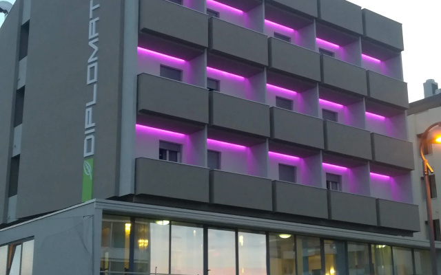 Hotel Diplomatic Green
