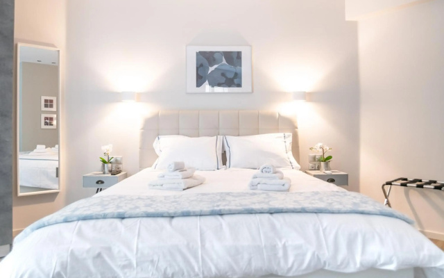 A16 Modern & cosy suite near Plaka @Athens center