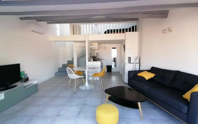 Charmant appartement terrasse sur les toits