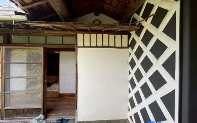 Traditional Japanese House with Natural Hot Spring Bath