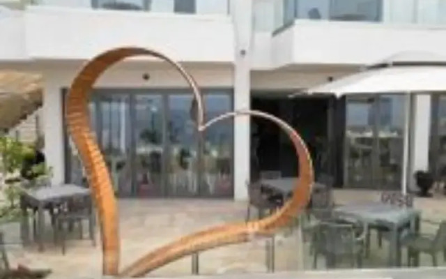 Sea View Hotel