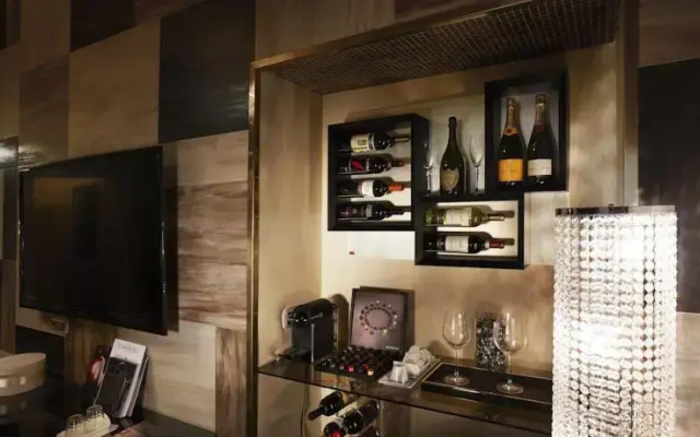 Platinum Royal Suite